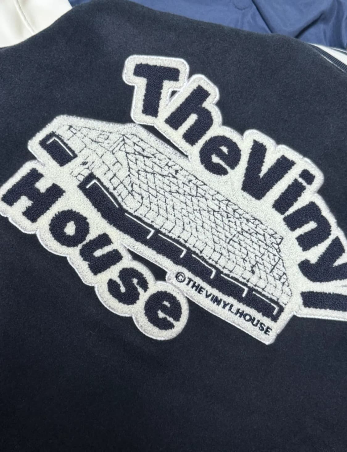 더바이닐하우스 Yinyang 바시티 자켓 네이비 s 상품이미지4