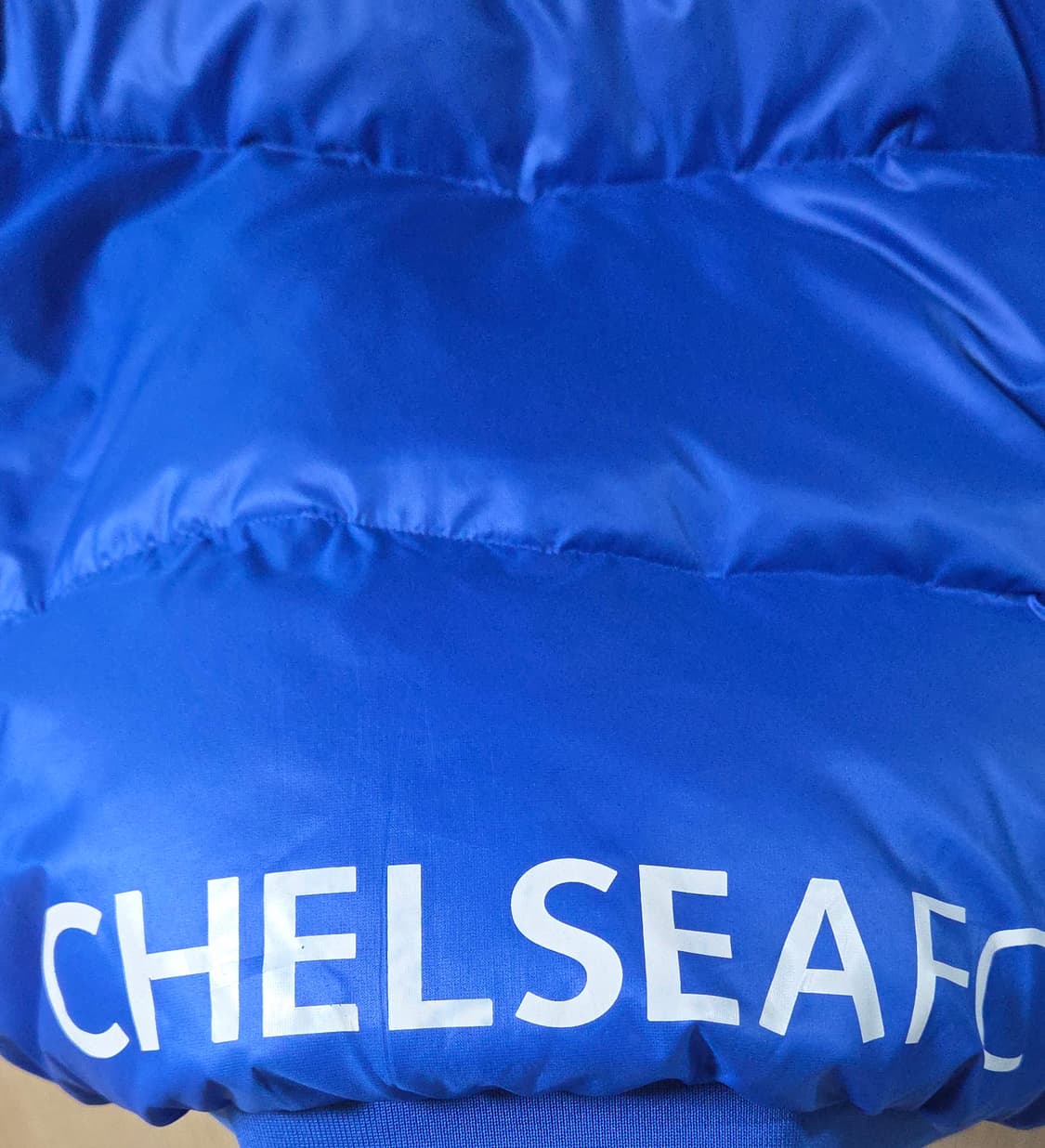 (착샷) 아디다스 x 첼시 다운 필드 자켓 CFC 레트로 패딩 상품이미지7