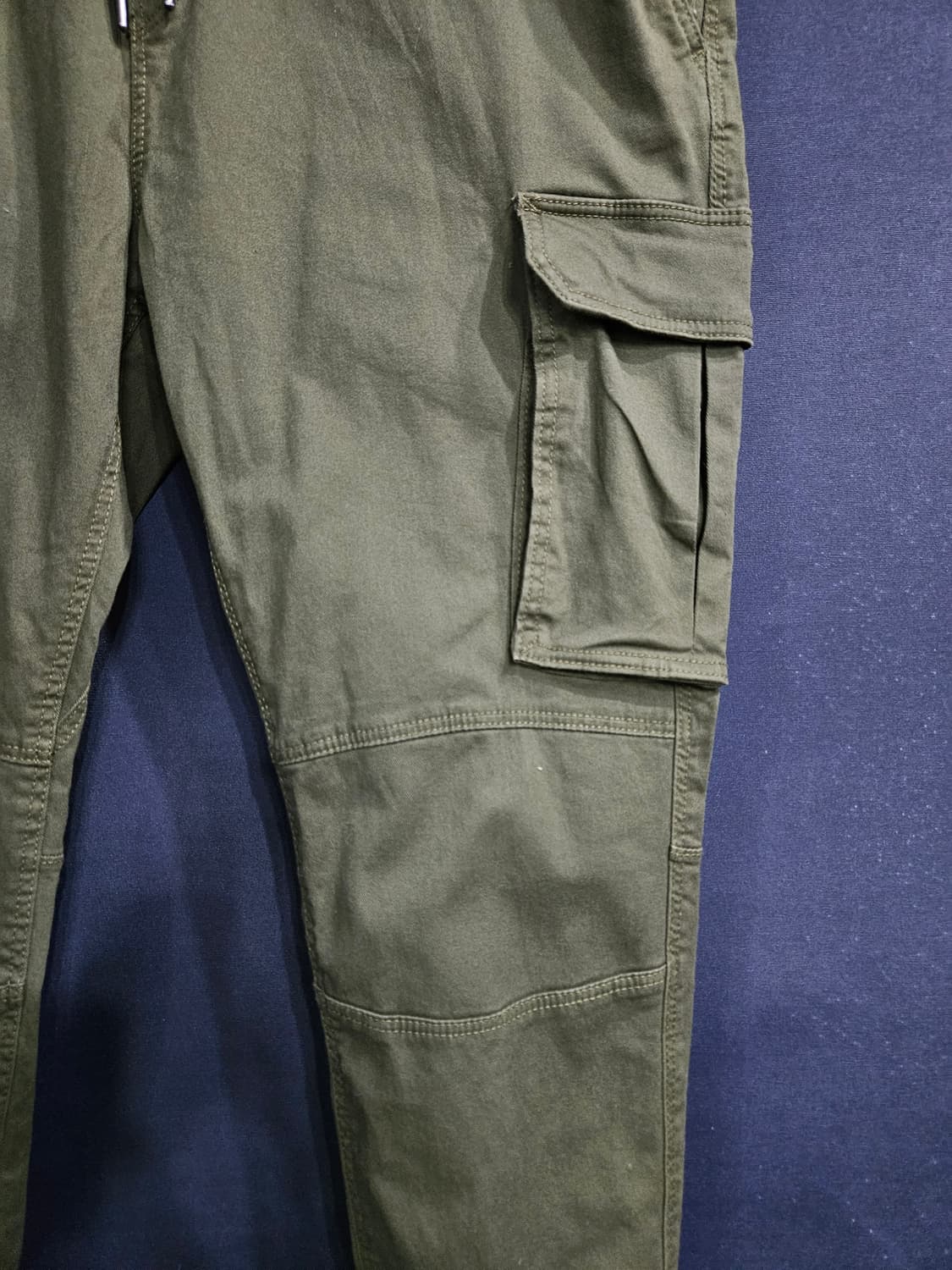 H&M 에이치앤엠 카키 남성 슬림핏 허리 36~38 데님 카고 조거팬츠  상품이미지5