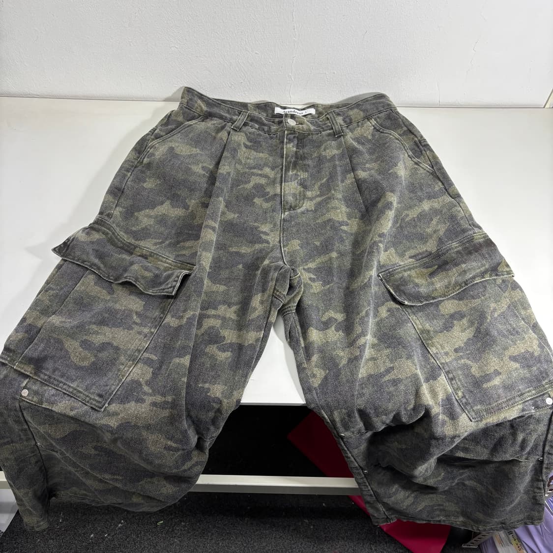 L 어반드레스 카모 와이드핏 카고팬츠 상품이미지2