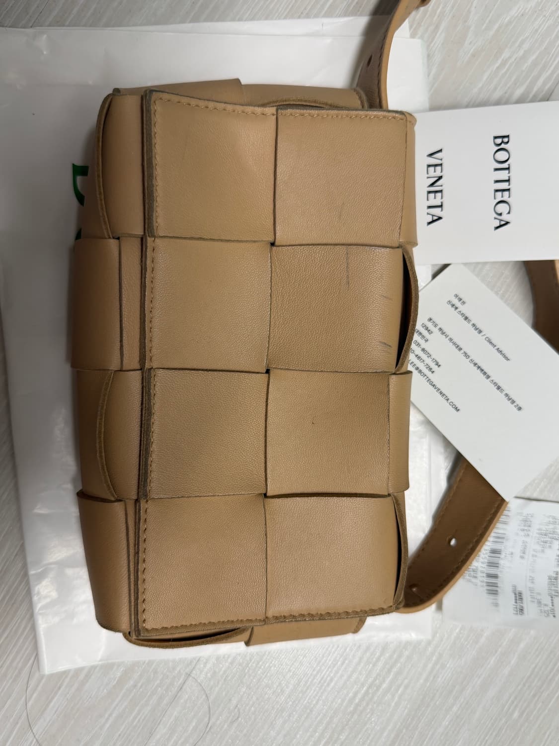 보테가베네타 카세트백 아몬드 상품이미지2