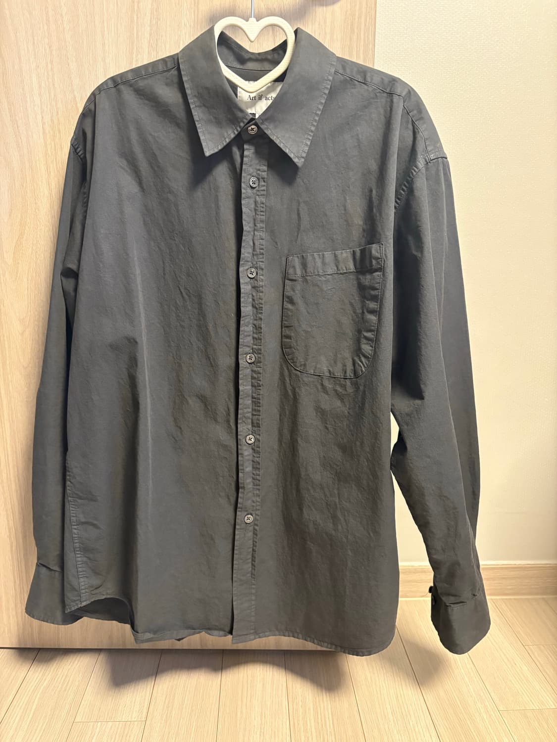 아트이프액츠 셔츠 차콜 상품이미지1