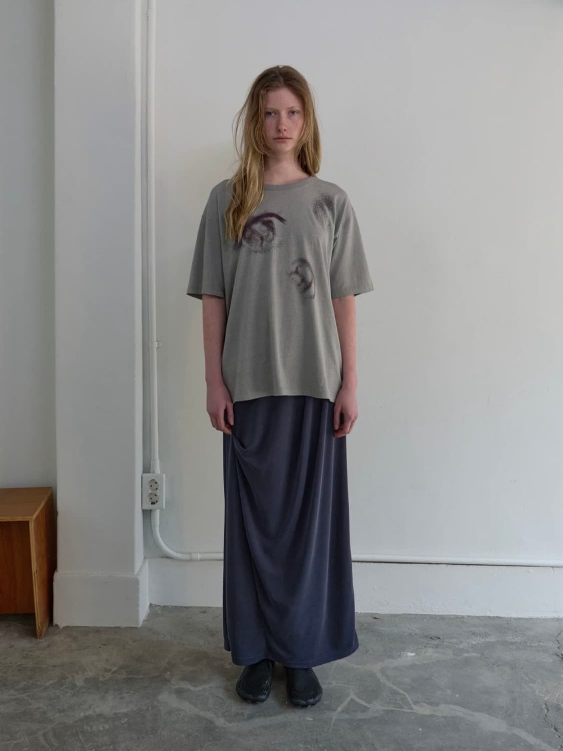 Pica DRAPED MAXI SKIRT (navy) 상품이미지3