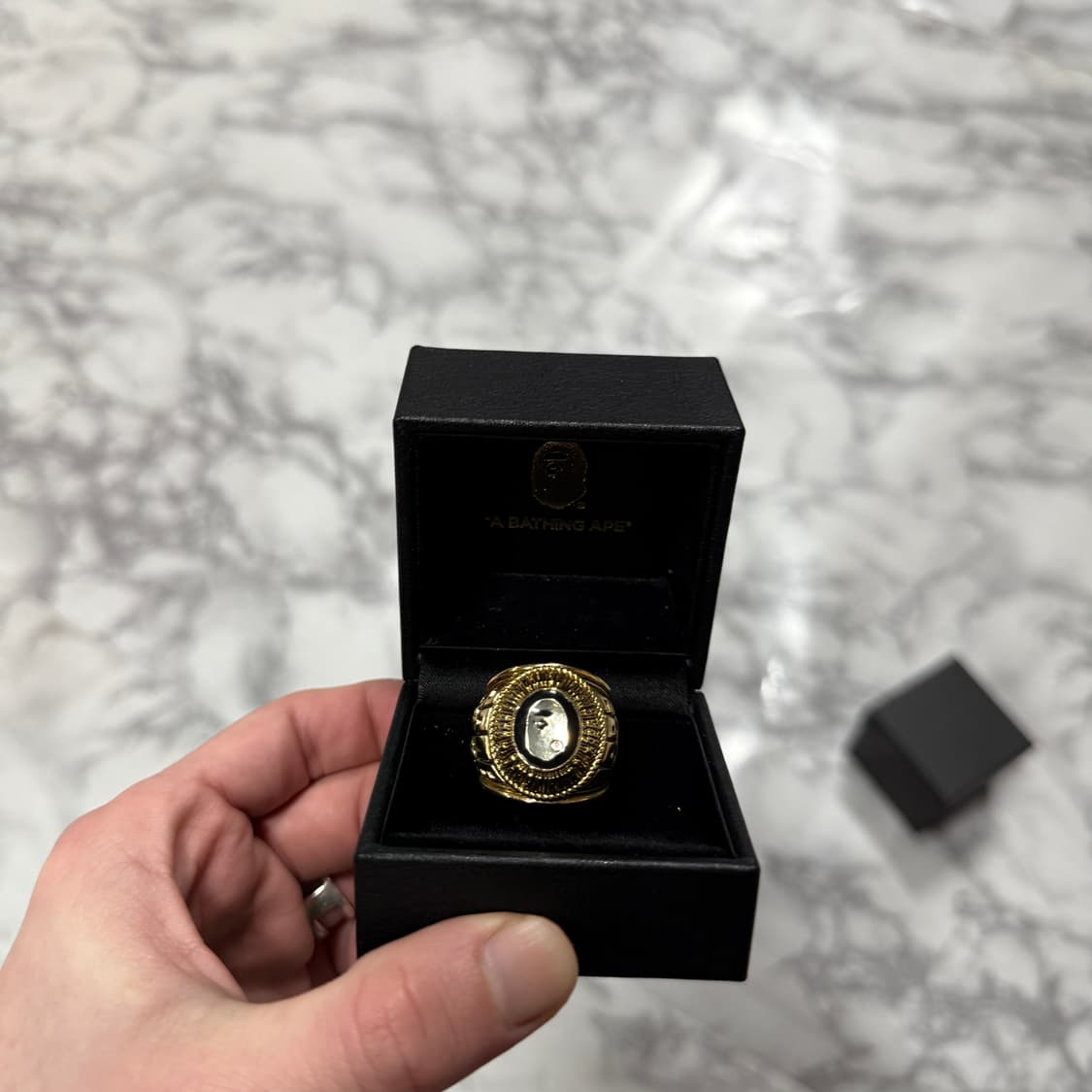 정품 베이프 컬리지 링 골드 상품이미지2