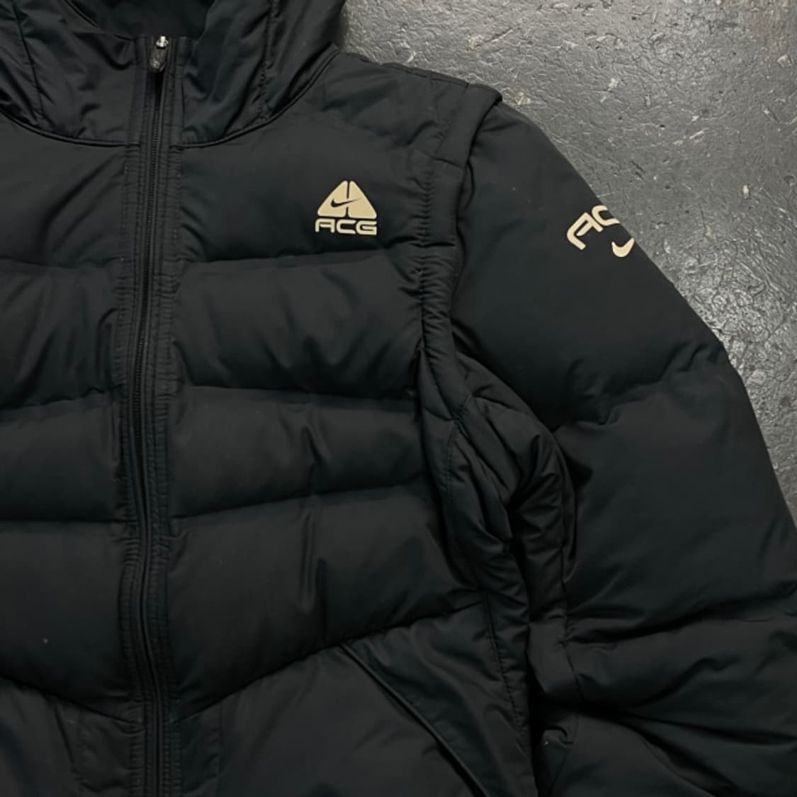 100 나이키 ACG 패딩 (조끼패딩 겸용) 상품이미지2