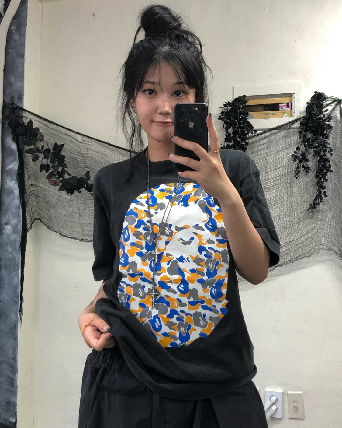 베이프 00‘s 빅 사루 와글와글 카모 티셔츠  상품이미지1