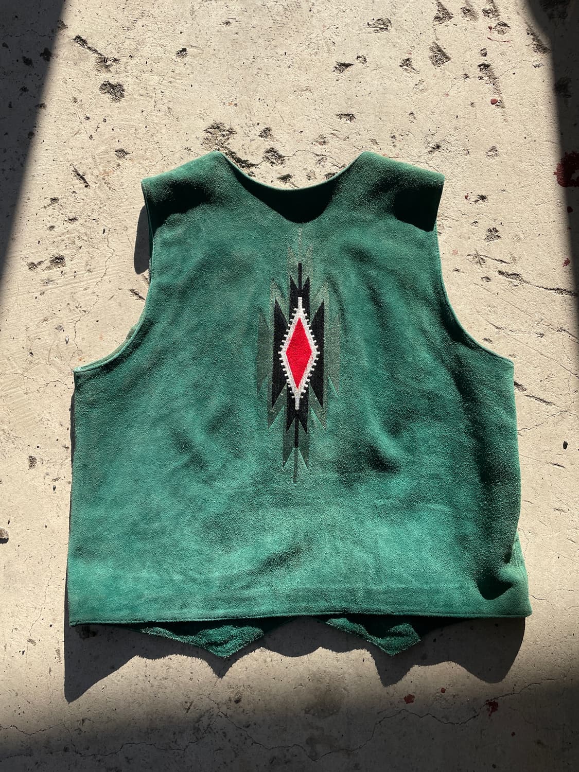Vintage Aztec pattern suede green vest 상품이미지7