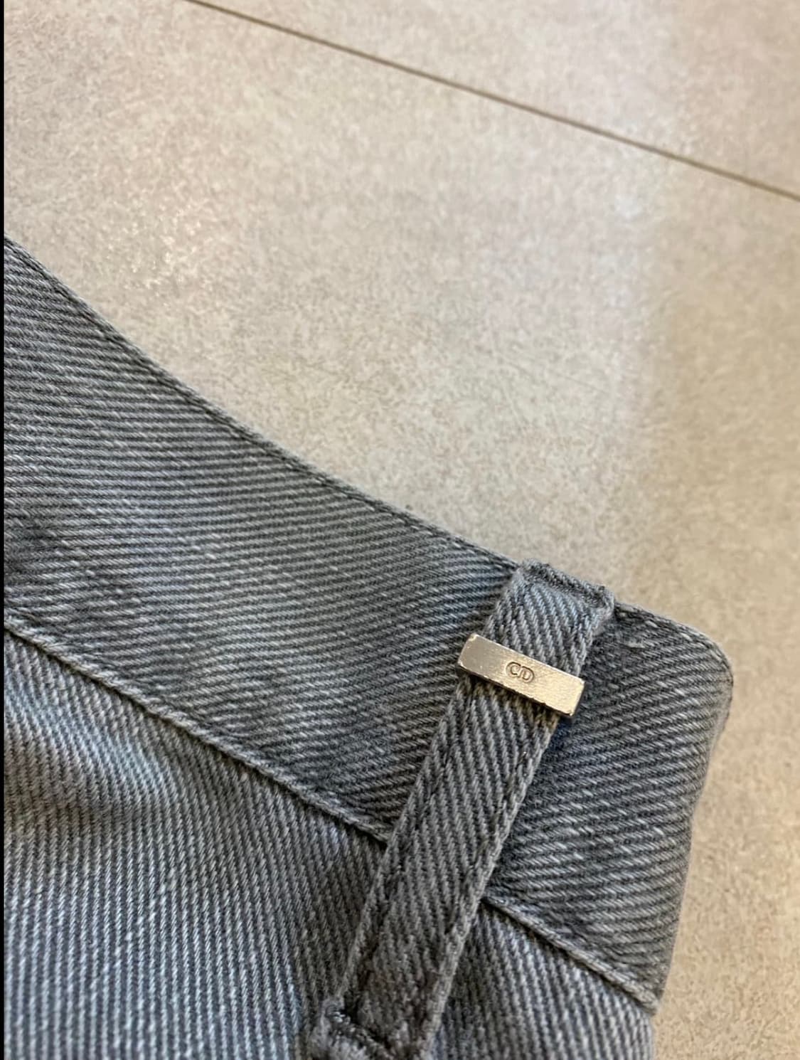 디올 옴므 에디 슬리먼 스털링 그레이 데님 진 상품이미지4