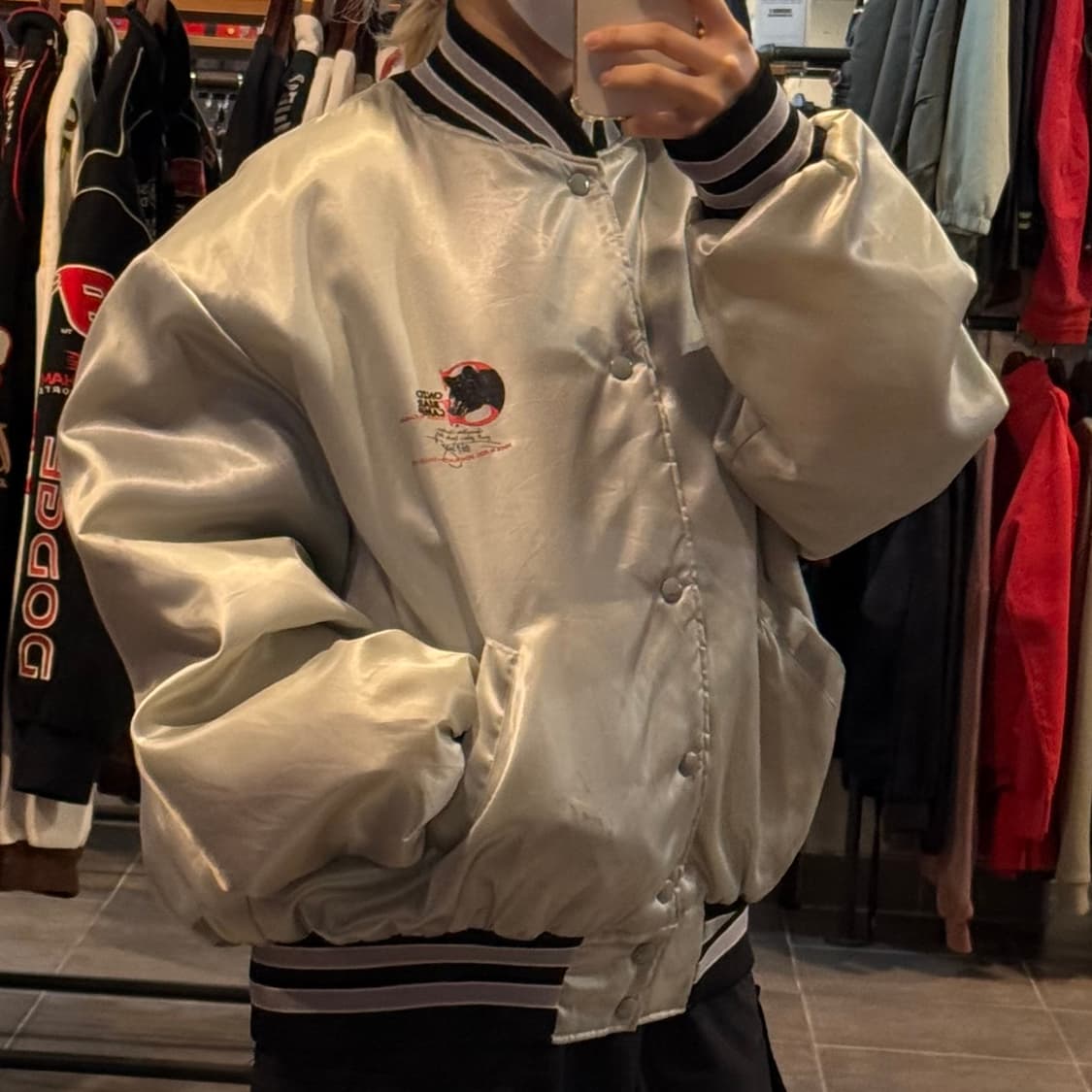 [NO.9] Holloway 새틴 바시티 자켓 상품이미지3