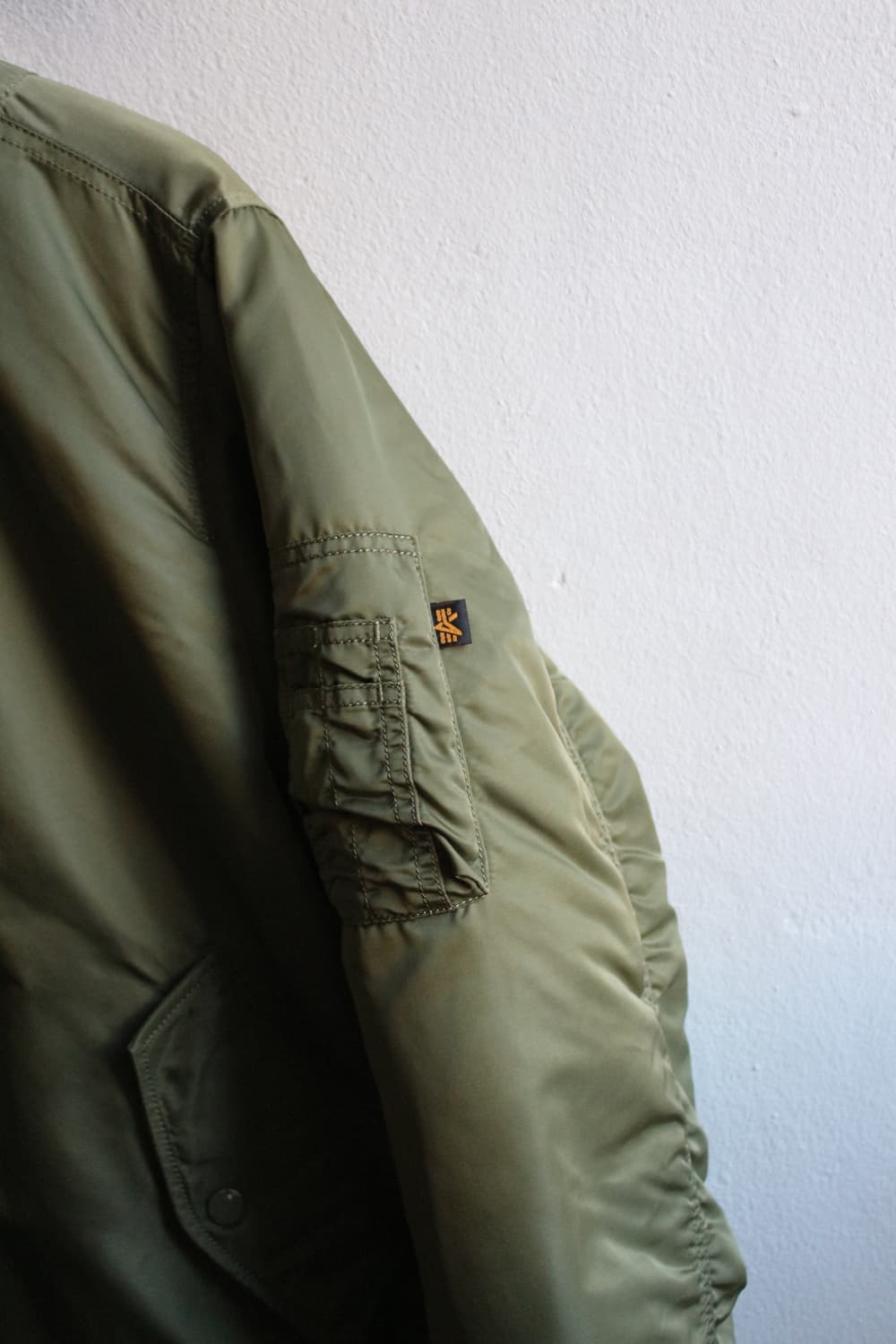 알파 인더스트리 MA-1 자켓 상품이미지6