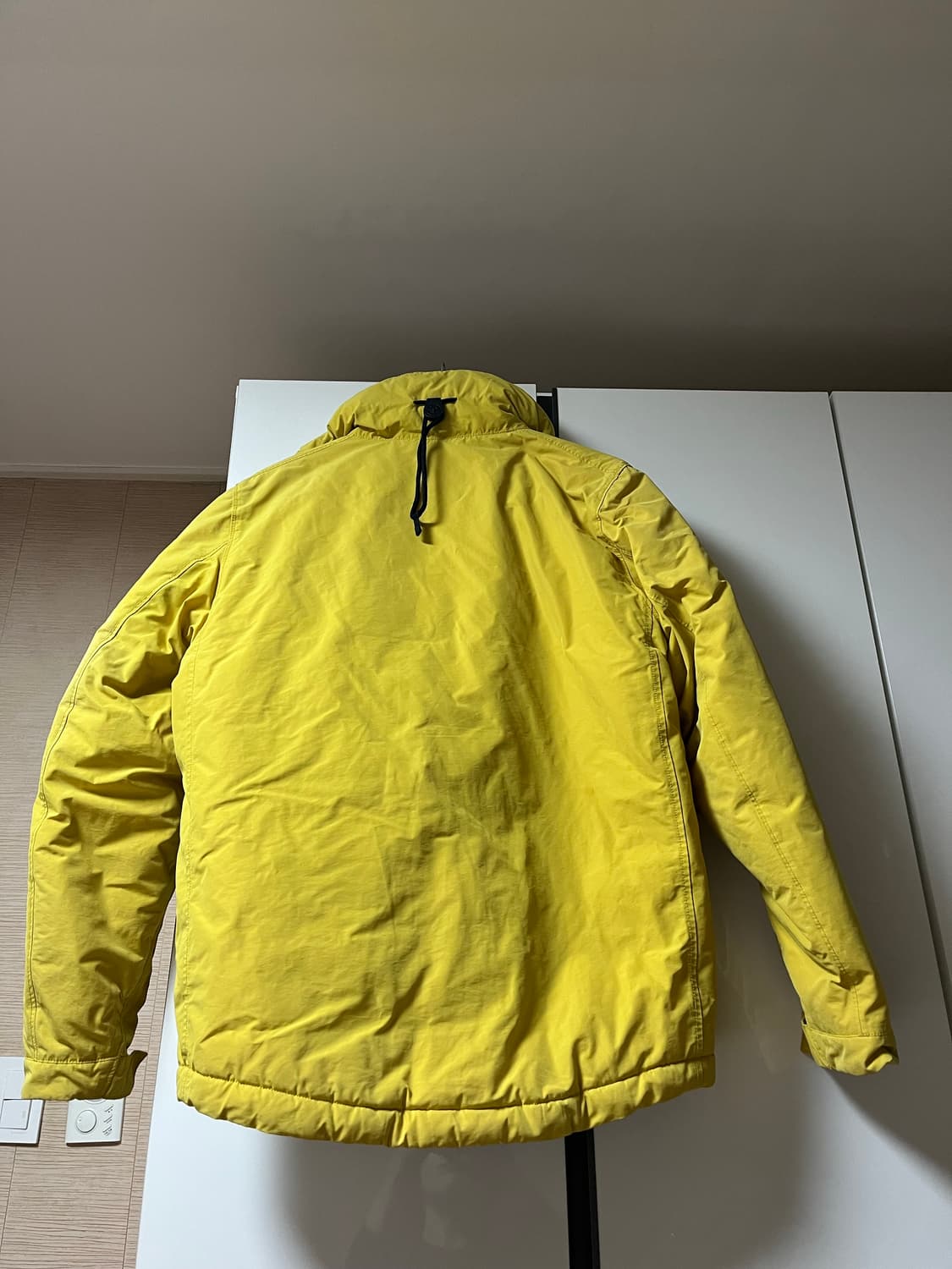 [L] 스톤아일랜드 마이크로랩스 프리마로프트 옐로우 패딩 상품이미지2