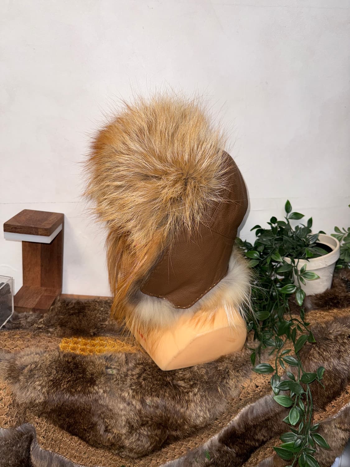 Mixed brown hairy trapper hat 상품이미지2