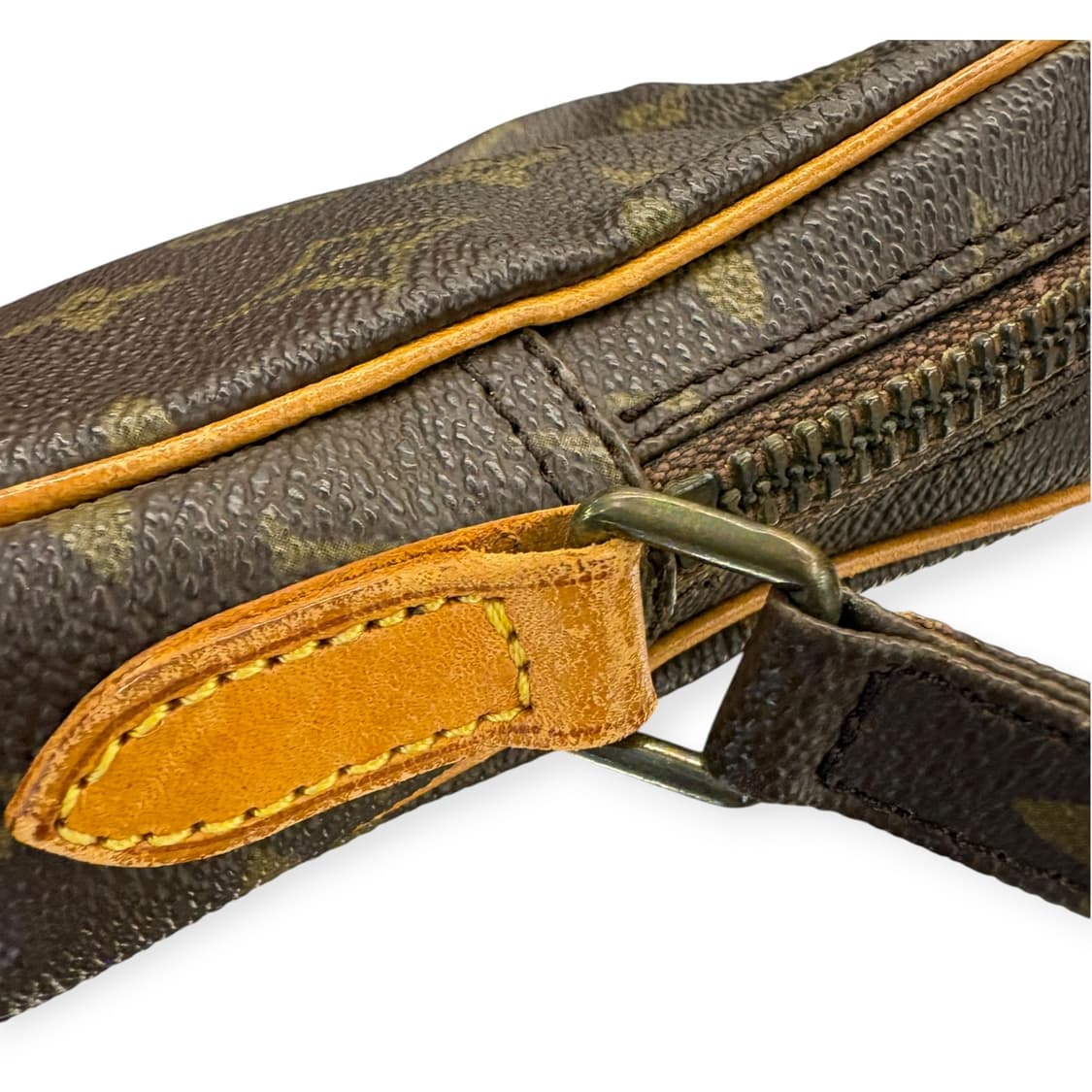 루이비통 모노그램 미니 디뉴브 크로스백 상품이미지7