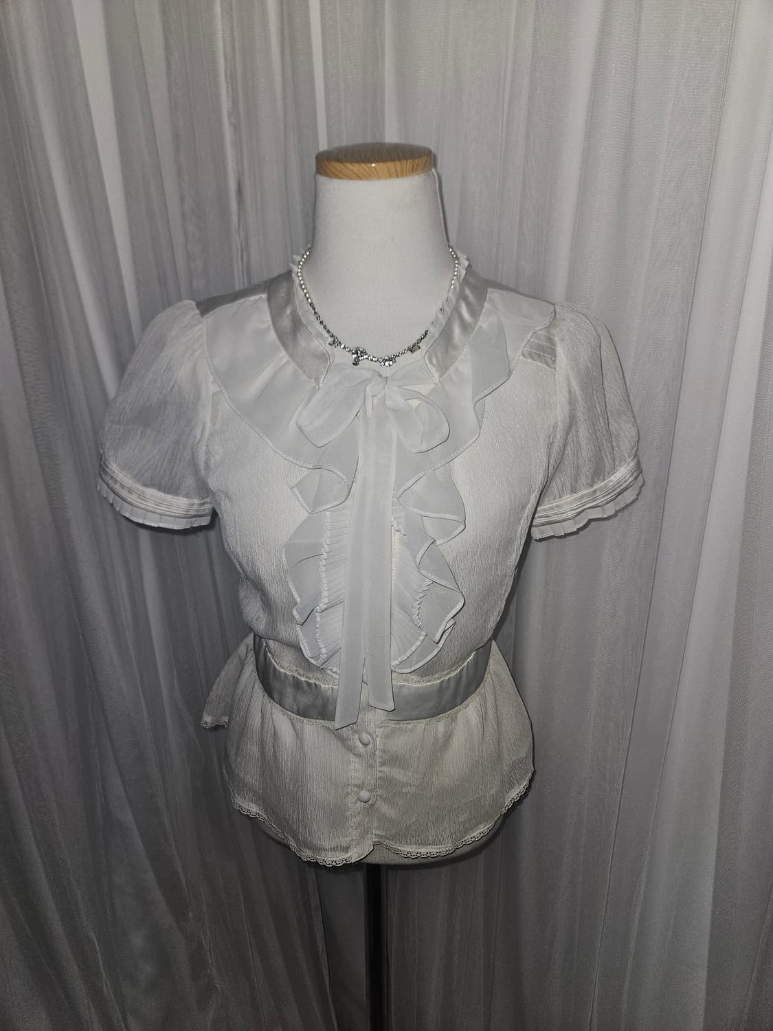 romantic soup 스노우 화이트 히메 리본 퍼프 블라우스 상품이미지1