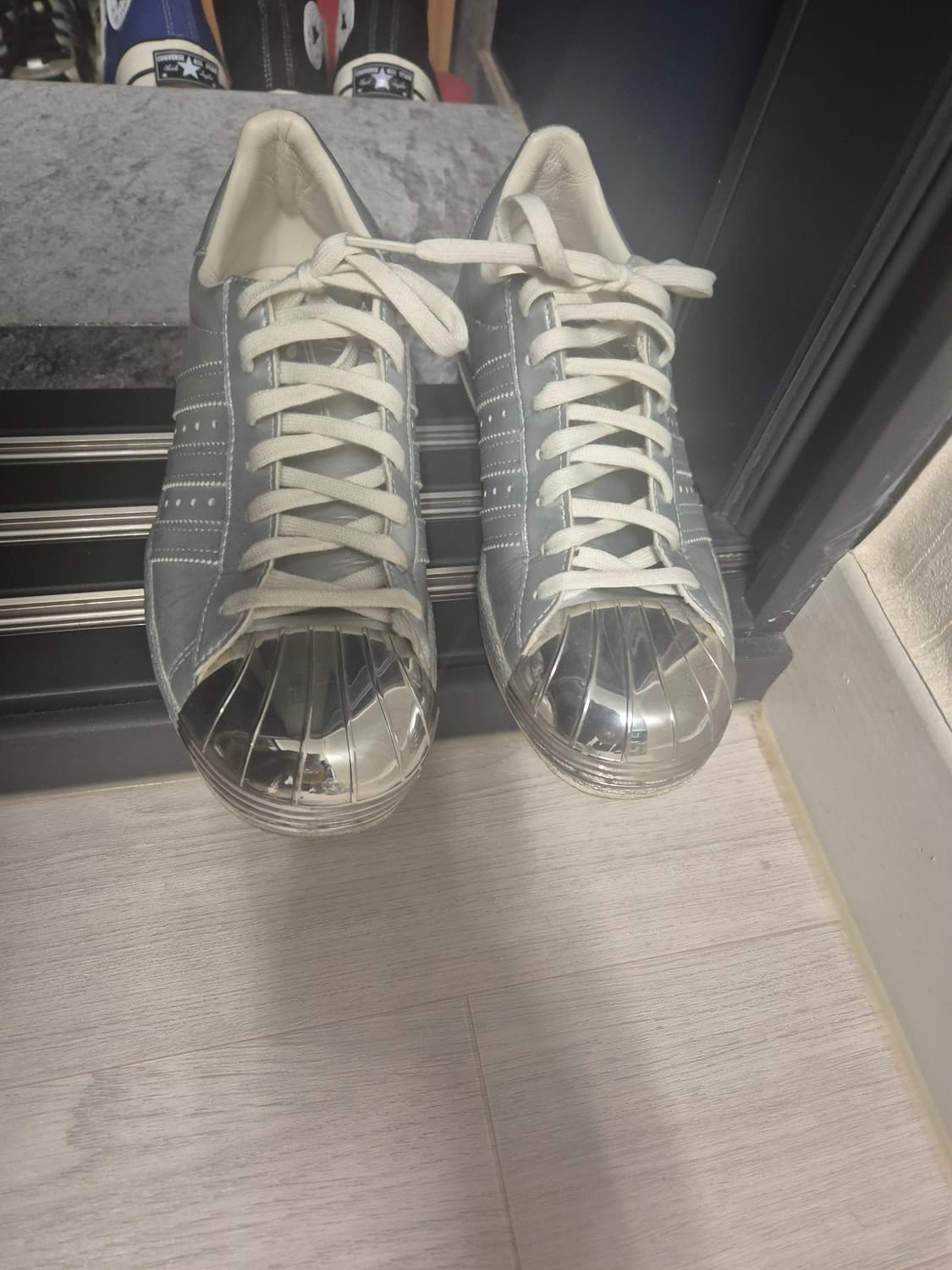 아디다스 슈퍼스타 은색 운동화 225mm 상품이미지2