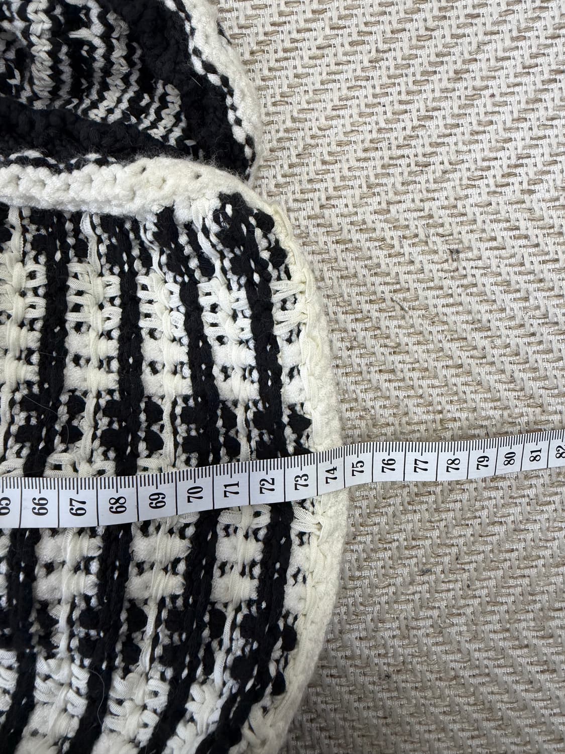 정품) 마쥬 오픈식 블랙 화이트 패턴 니트 가디건 1 상품이미지9