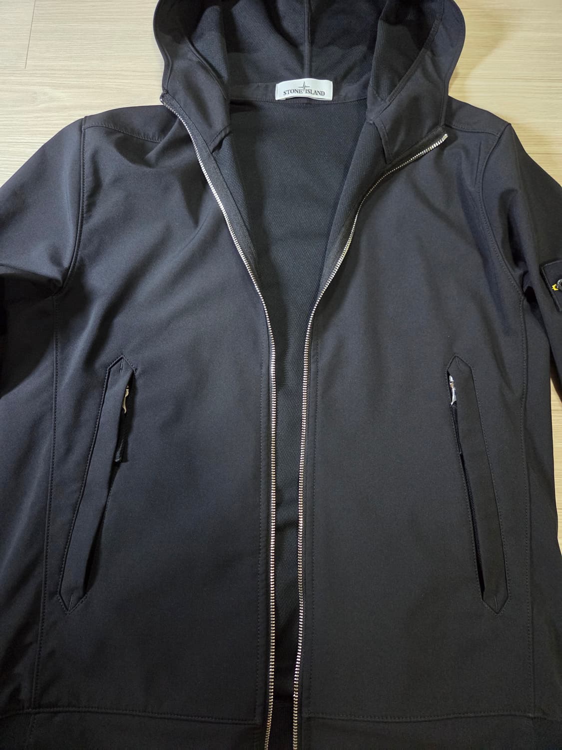 스톤아일랜드 라이트 소프트쉘-R 블랙 L 상품이미지7