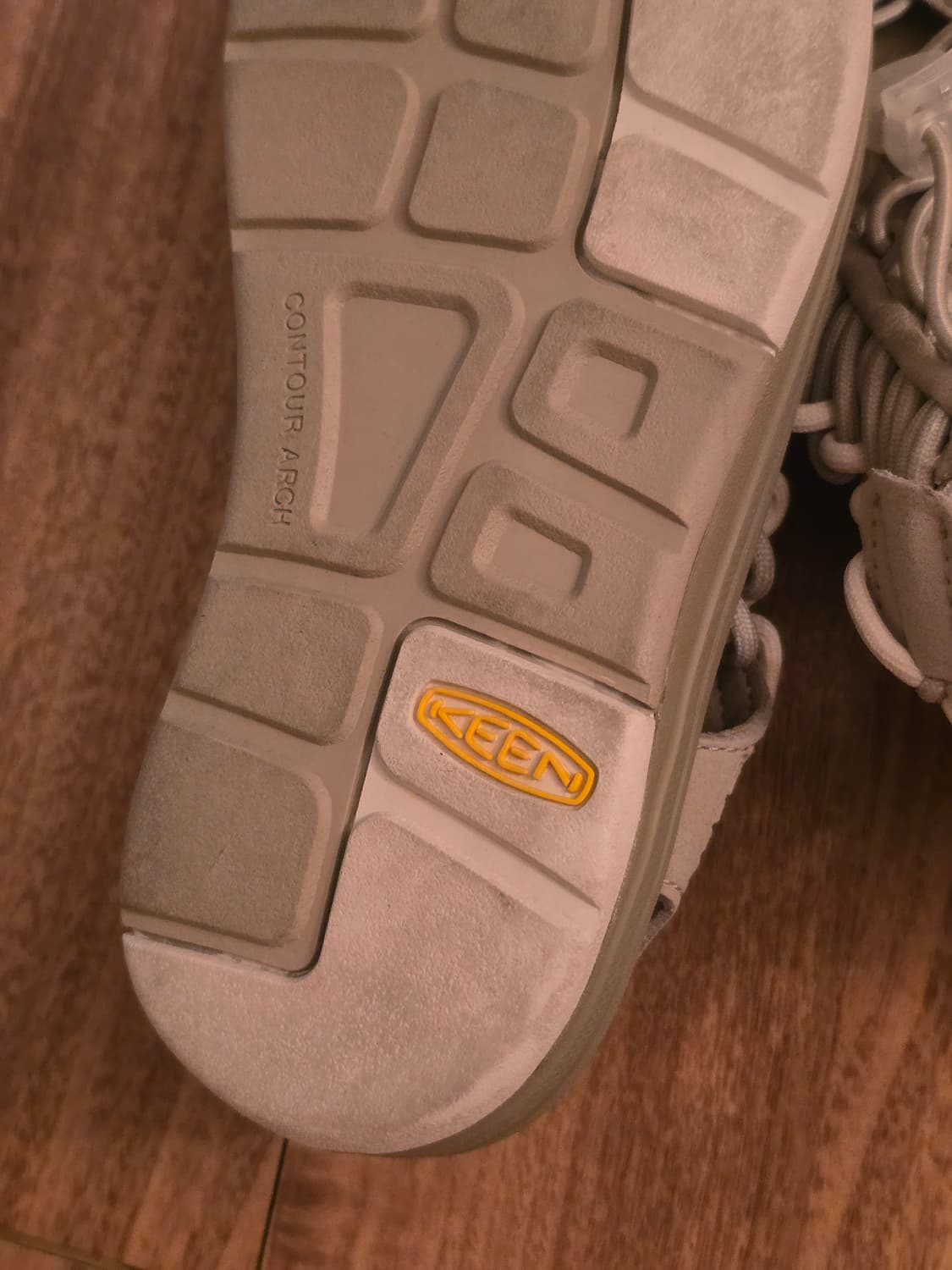 KEEN 킨 유니크 샌들 225 상품이미지8