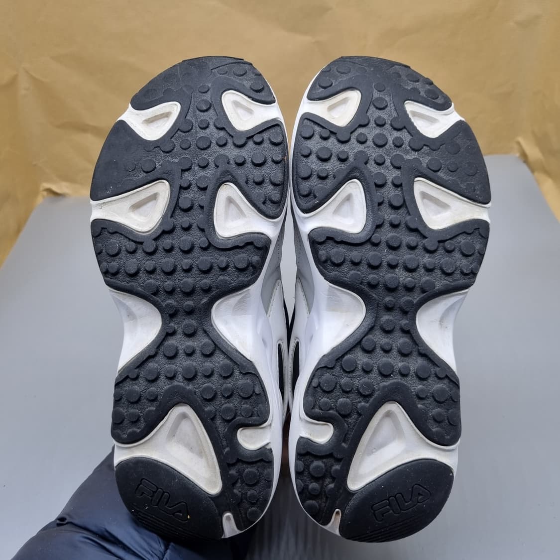 휠라 레이트레이서 여성운동화240  상품이미지3