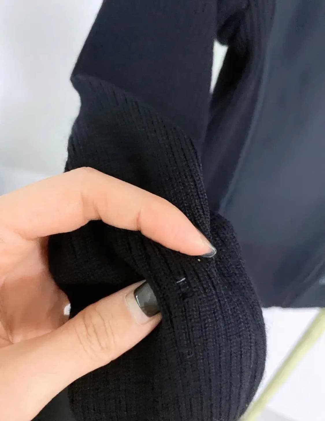 몽빈티지(1사이즈)블랙앤화이트골프여자빅로고골지니트집업자켓 상품이미지5