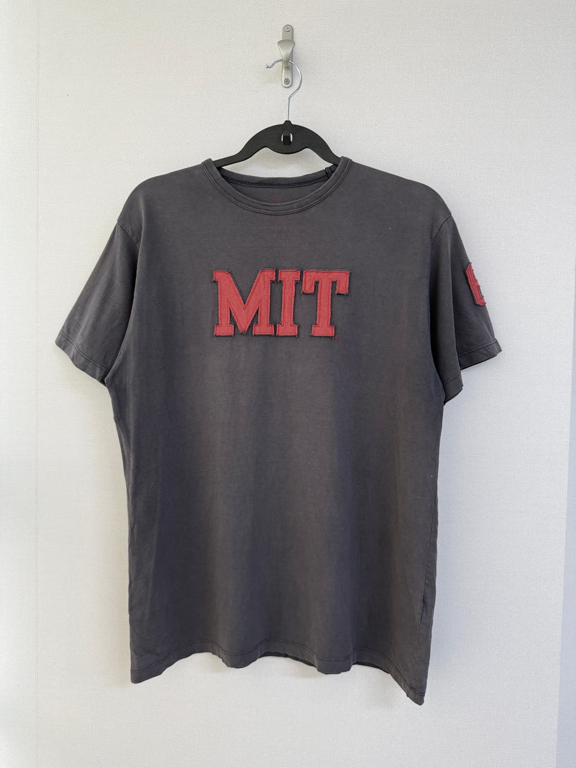 MIT 자수패치 반팔티셔츠 상품이미지1