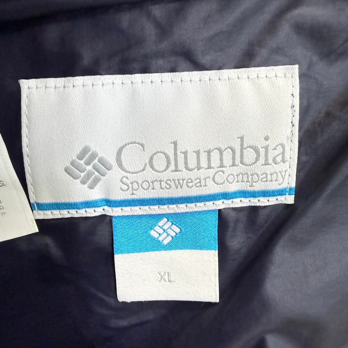 105 컬럼비아 경량 바람막이 0323T 상품이미지3