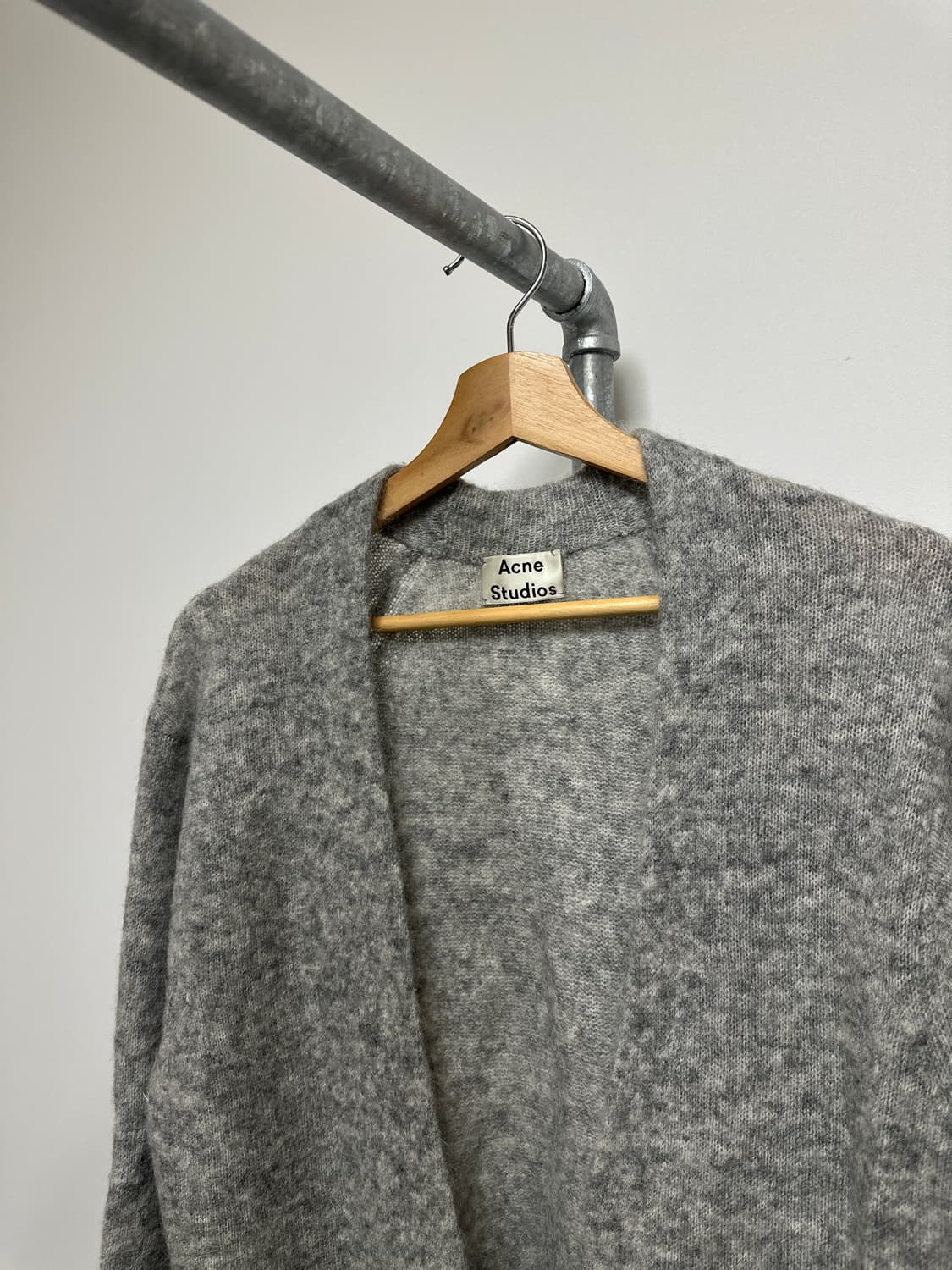 아크네 스튜디오 모헤어 가디건 상품이미지4