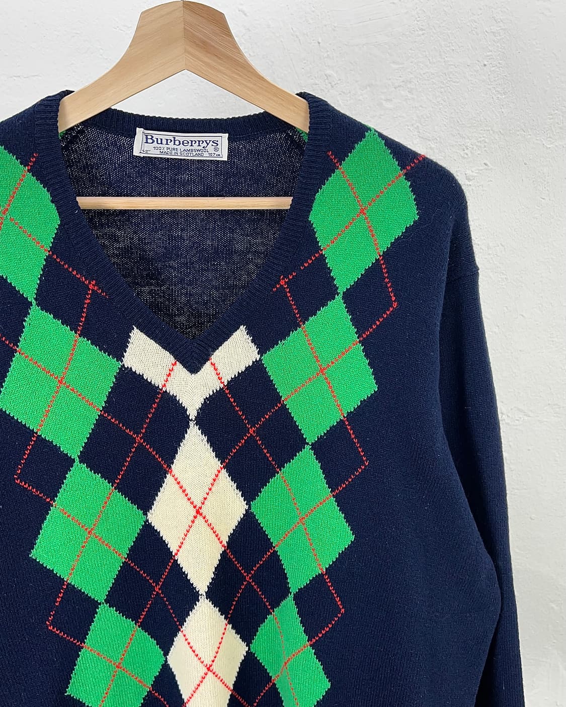 버버리 아가일 브이넥 램스울 니트 스웨터 상품이미지3