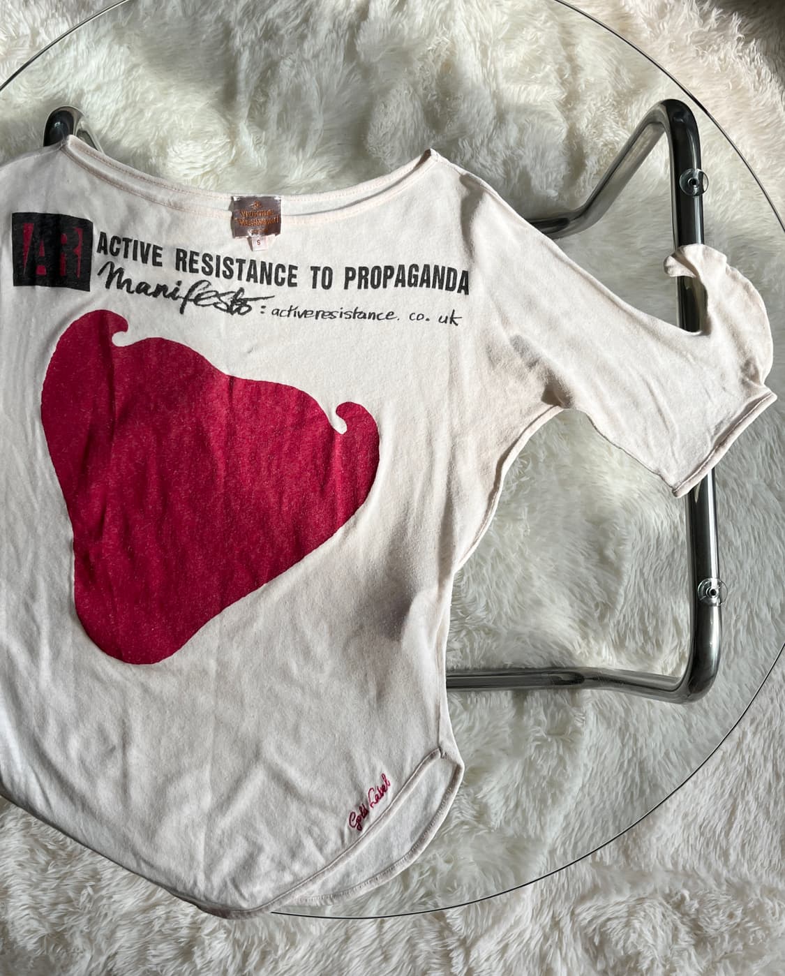 비비안 웨스트우드 Active Resistance 컬렉션 티셔츠 상품이미지3