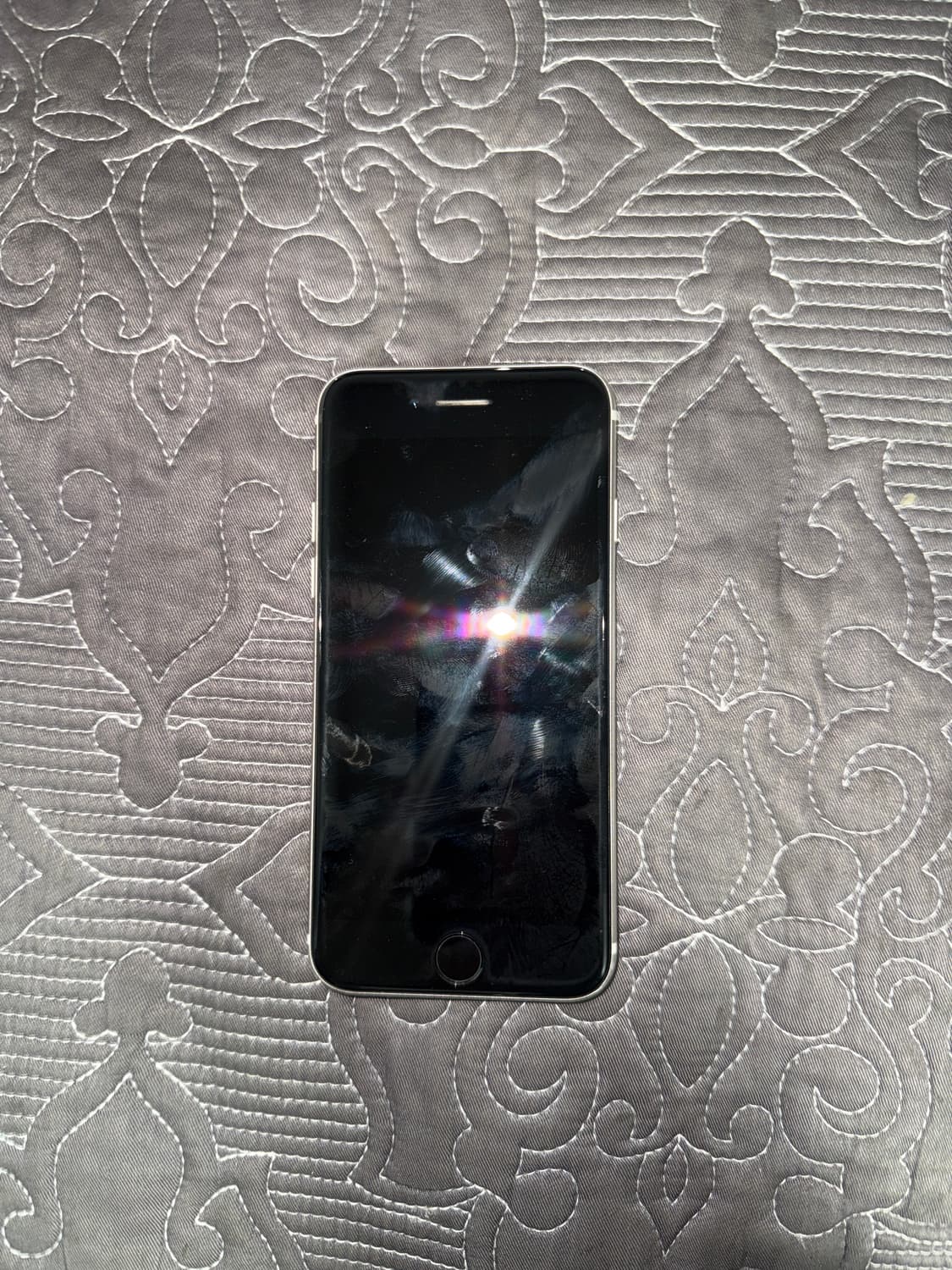 아이폰se3 상품이미지3