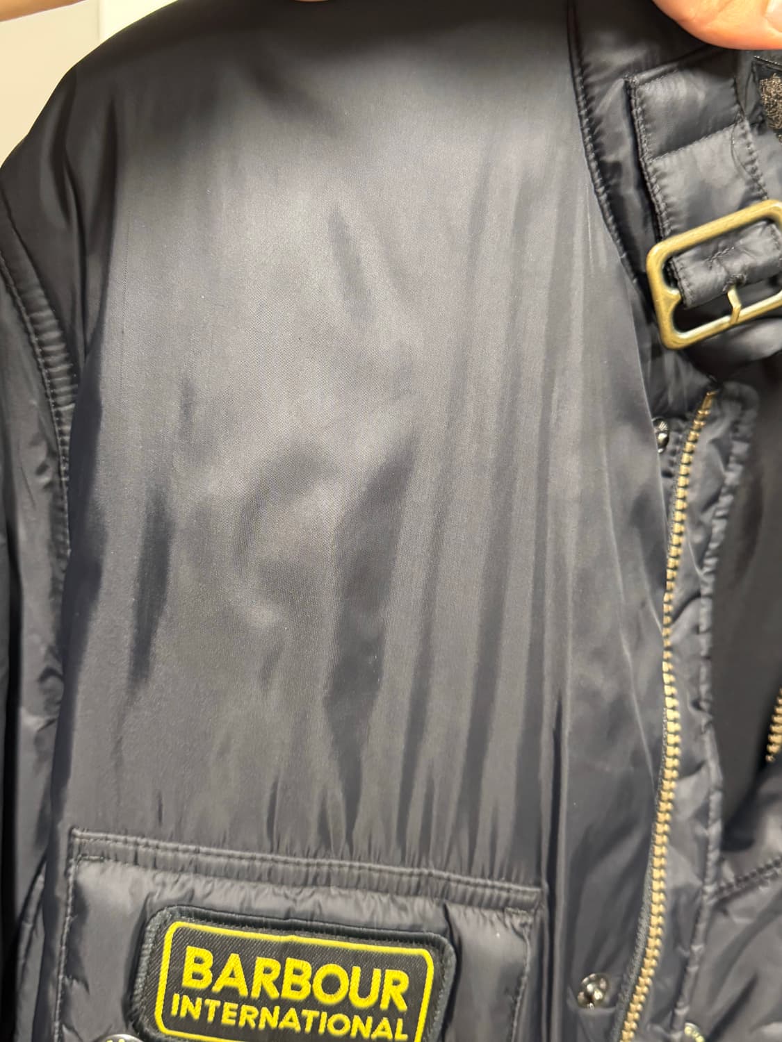 바버 패디드 미디움 팝니다 상품이미지1