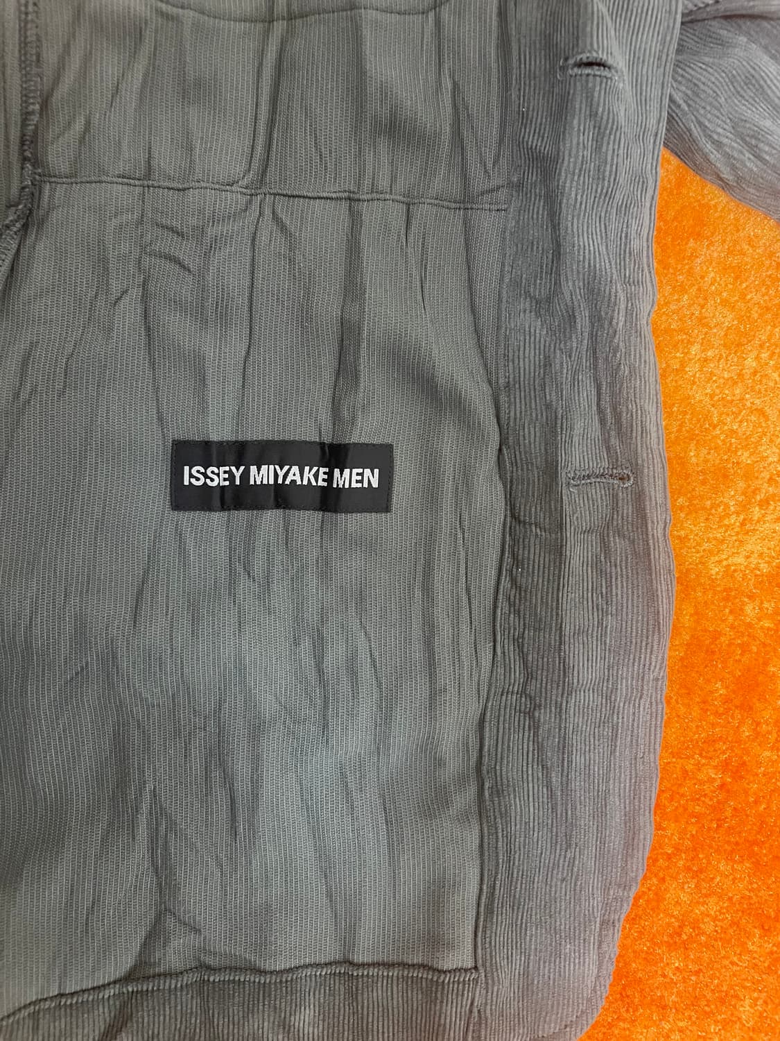 이세이미야케 셋업 (상의1개 바지 2개) 상품이미지4