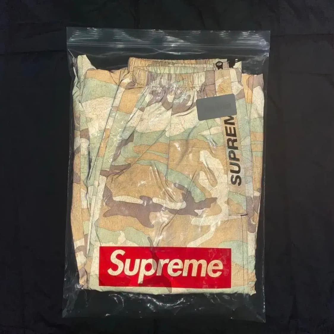 [S] 18FW 슈프림 리플렉티브 카모 웜업 팬츠 상품이미지2
