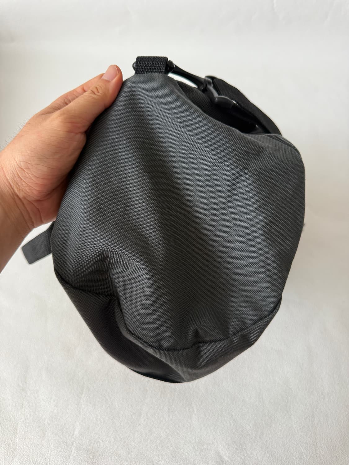 아웃도어프로덕트(OUTDOOR PRODUCT) 코듀라 원통백 상품이미지4