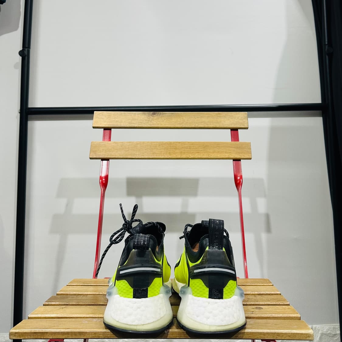 아디다스 NMD_V3 '솔라 상품이미지4