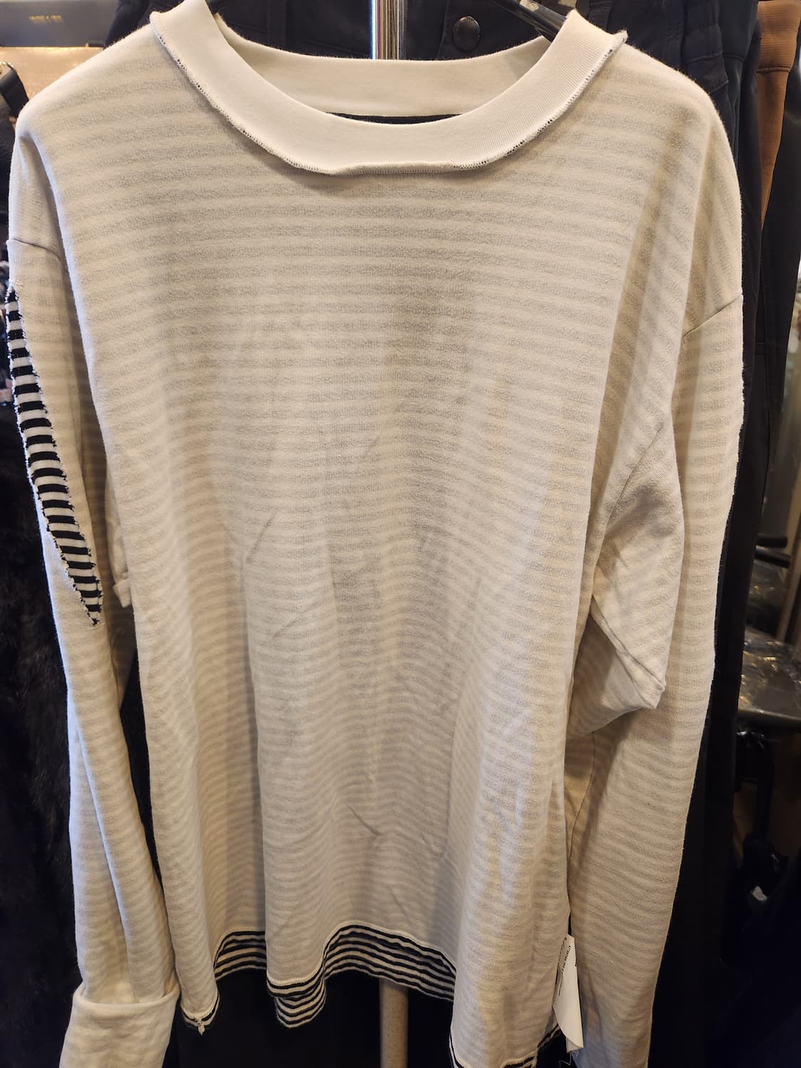 MM6 메종 마르지엘라 리버시블 티셔츠 상품이미지8