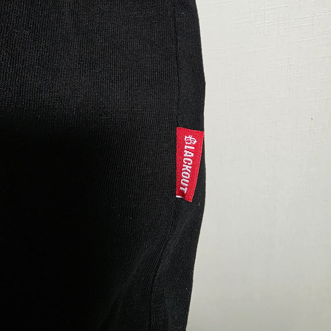 블랙아웃 일렉트릭 티셔츠 L사이즈 상품이미지5