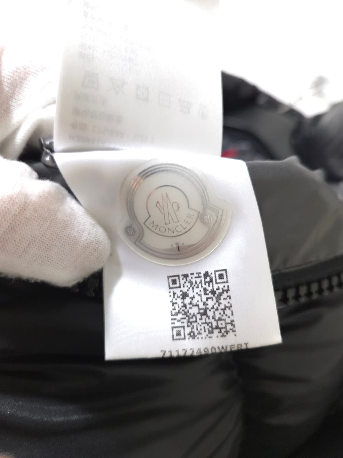 [22Fw] 몽클레어 마야 쇼트 다운 패딩 2Size 상품이미지9