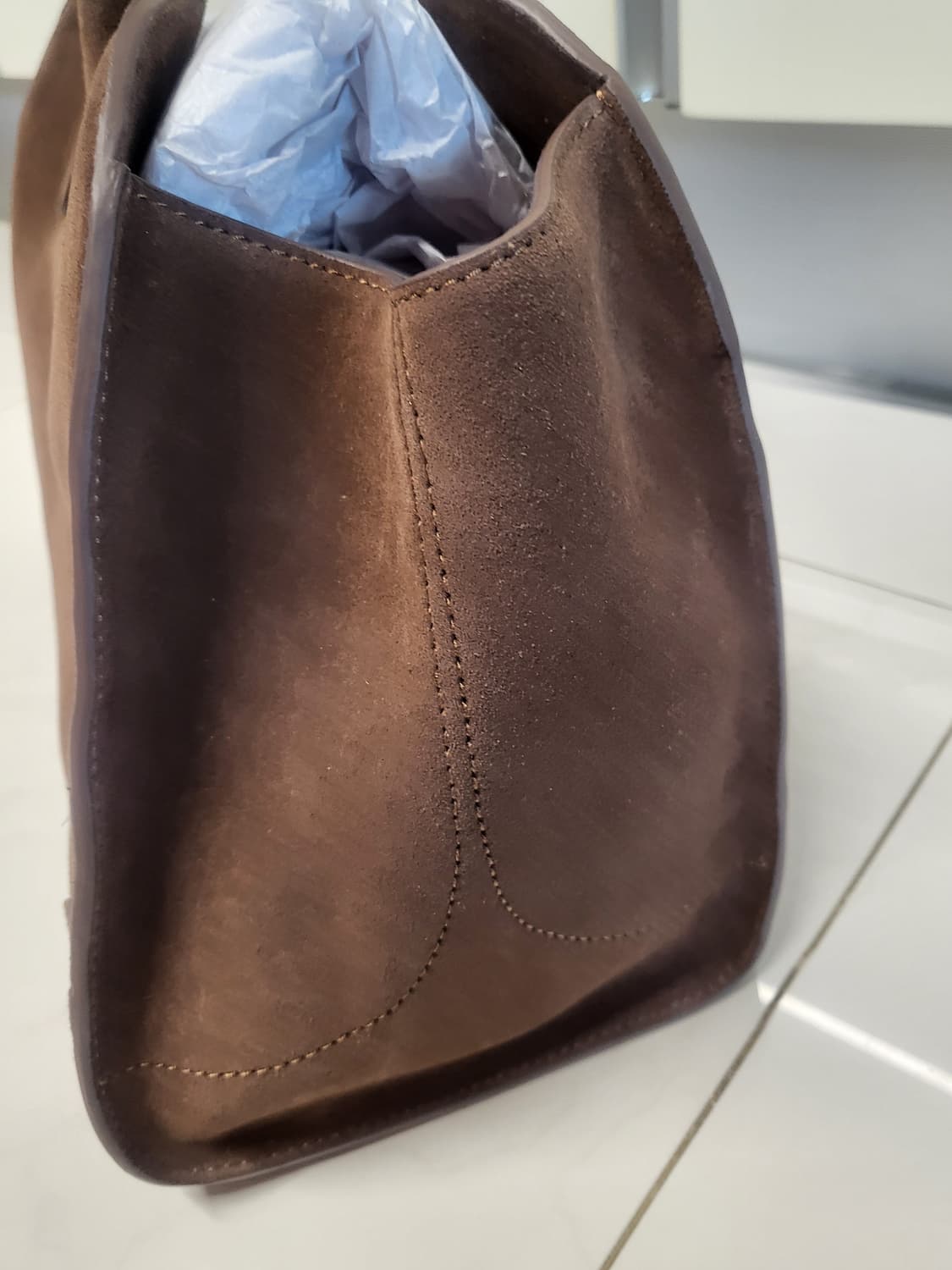 Cos 스튜디오 스몰 볼링백 브라운 스웨이드  상품이미지5