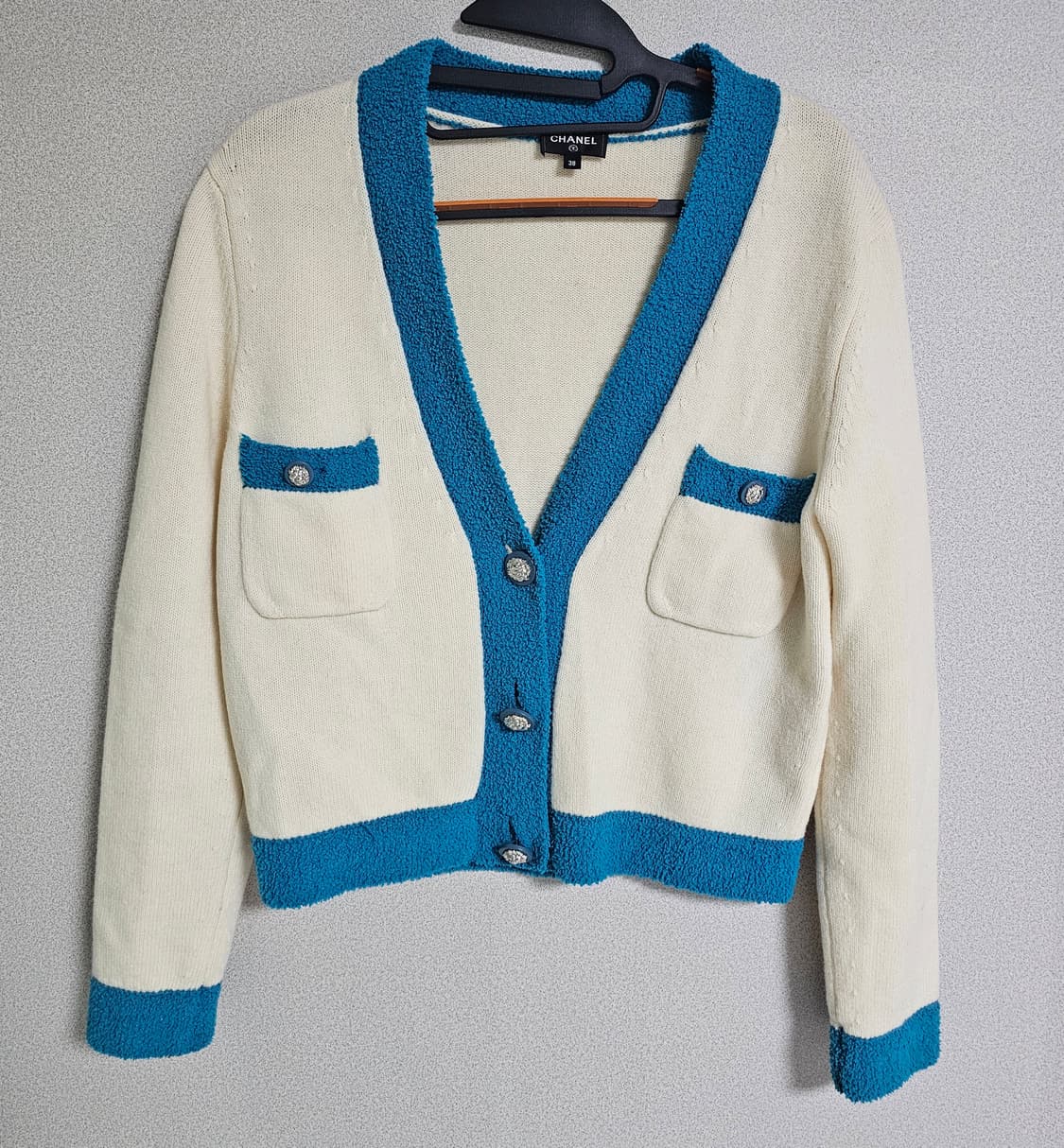 정품 여성 샤넬 캐시미어&울 가디건 38 상품이미지1