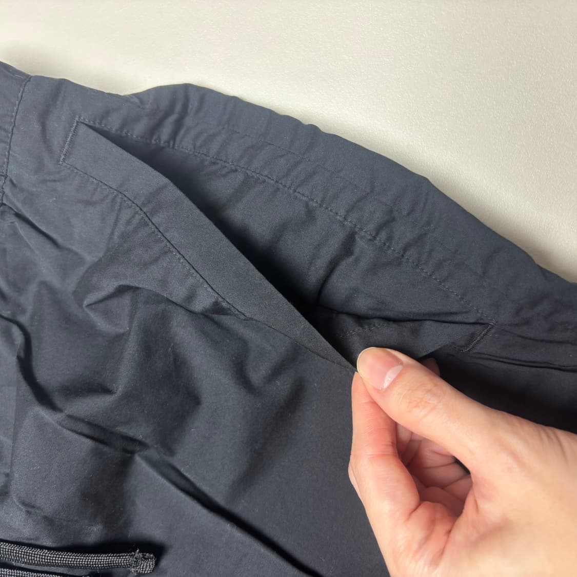 COS 블랙 코튼 조거팬츠 밴딩 바지   상품이미지4