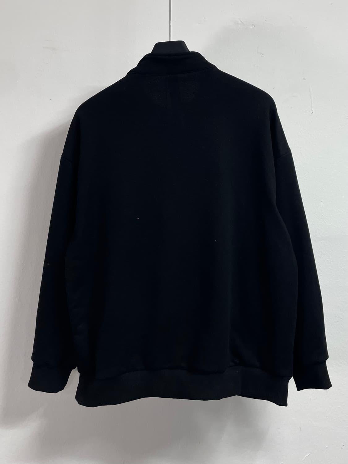 (새상품) ALO 알로 반집업 맨투맨 (on.127) 상품이미지3