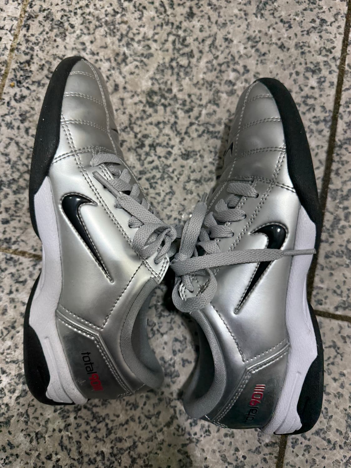 나이키 토탈90 실버 235 상품이미지2