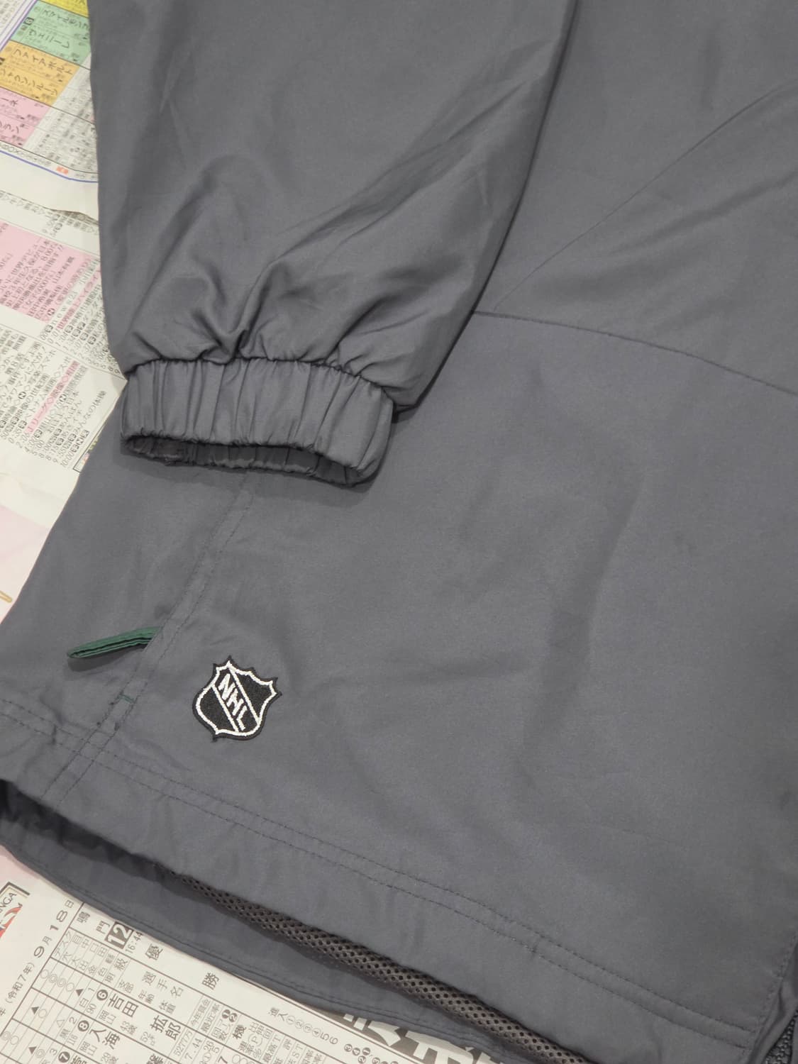 90's CCM 미네소타 와일드 윈드브레이커 L 상품이미지5