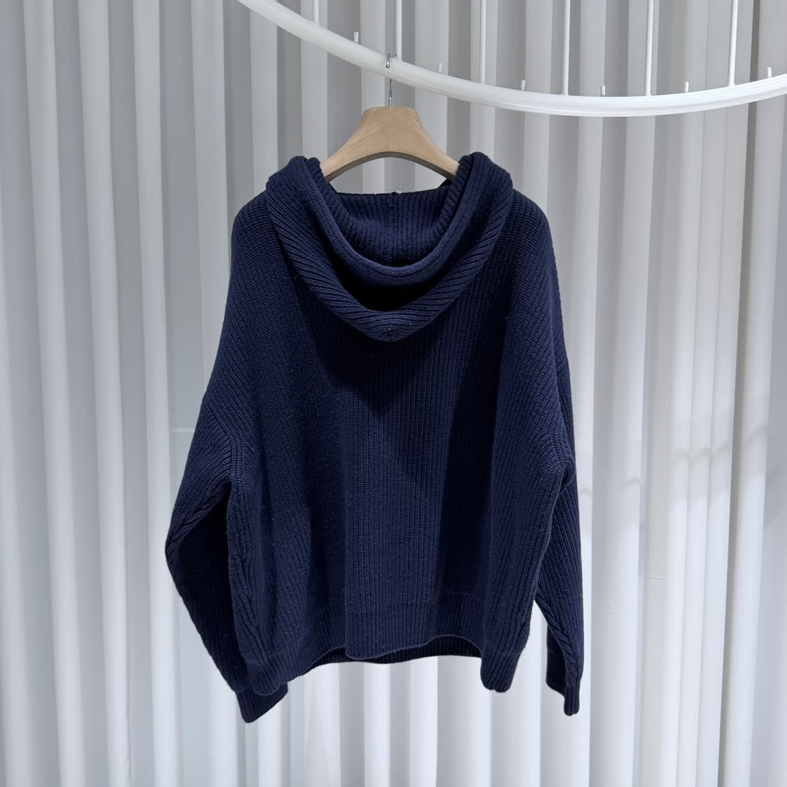 (A+/XS) / 셀린느 로고 리브드 울 후드 니트 스웨터 네이비 상품이미지5