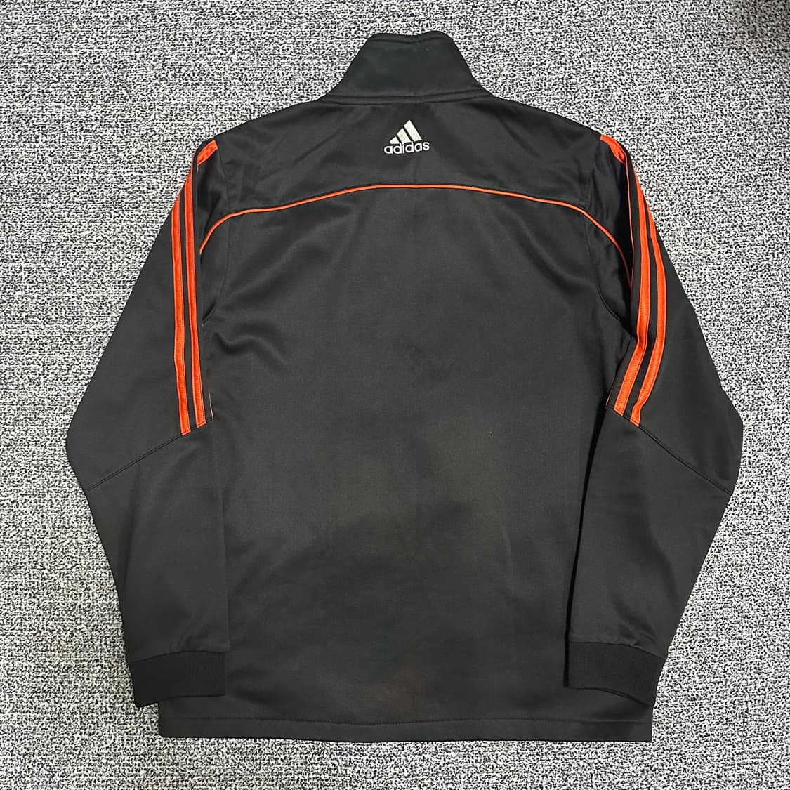(100추천) 아디다스 블랙 오렌지 삼선 트랙탑 져지 상품이미지4