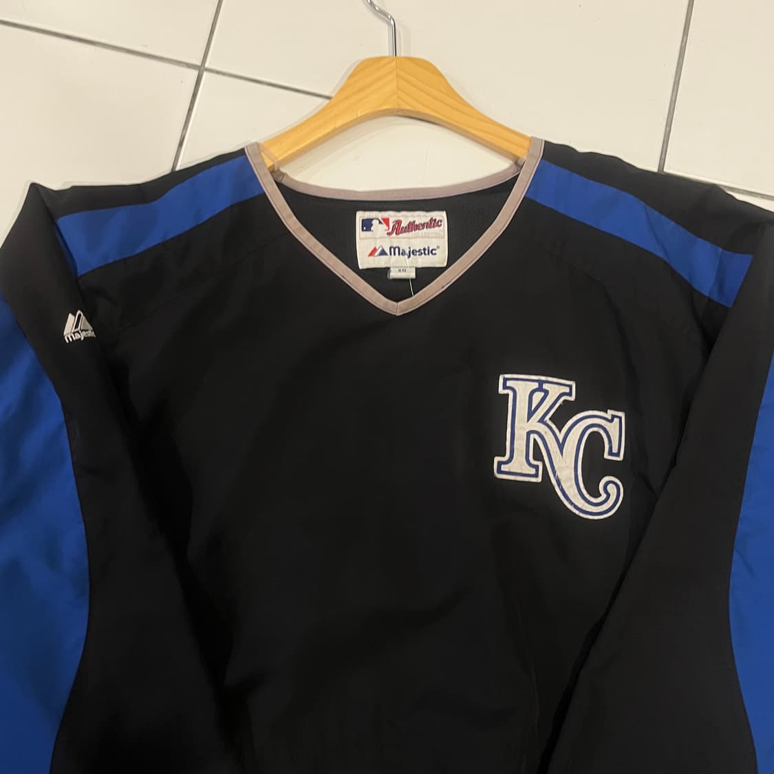 마제스틱 캔자스시티 블루•블랙 웜업  상품이미지2