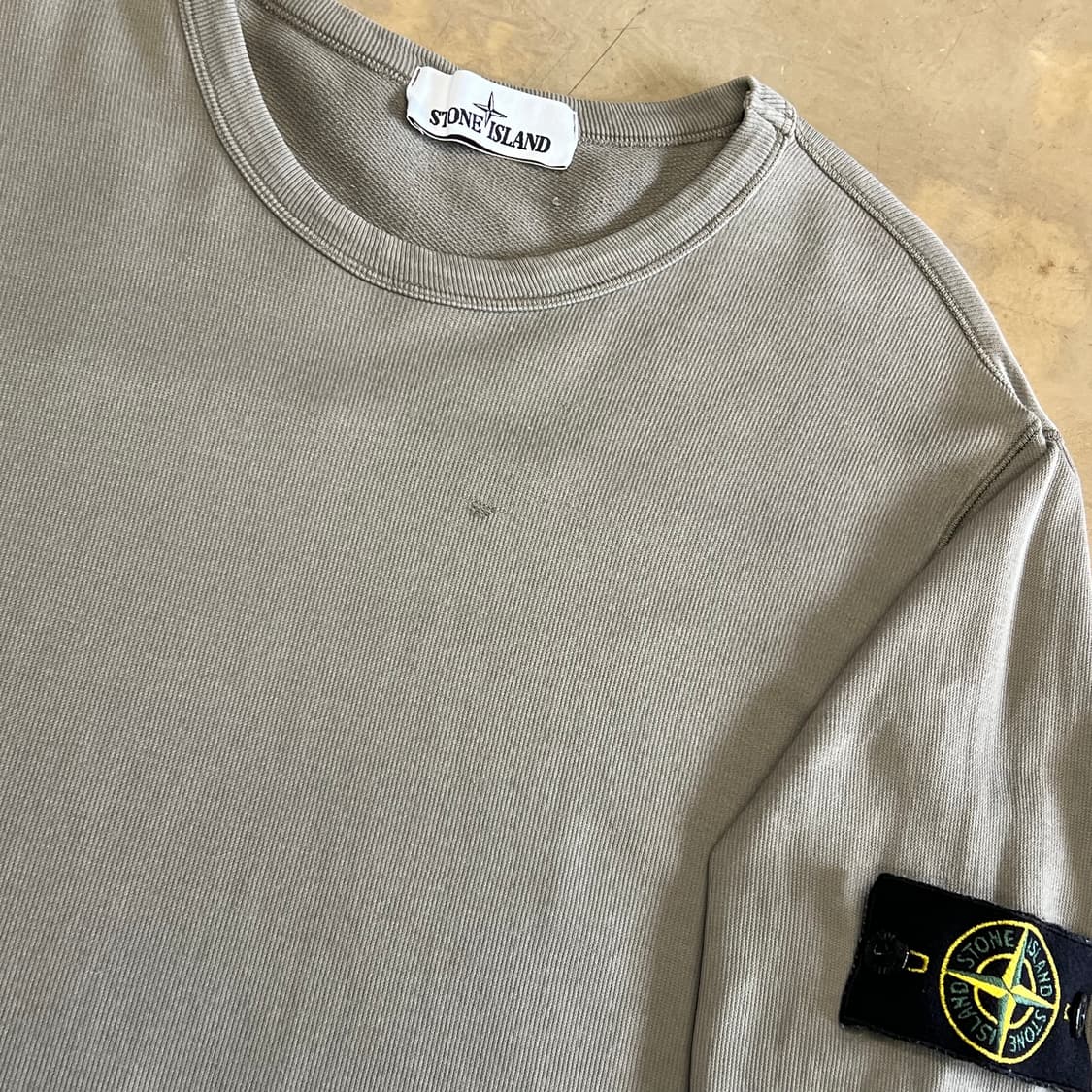95 스톤아일랜드 패치와펜 긴팔 티셔츠 상품이미지6