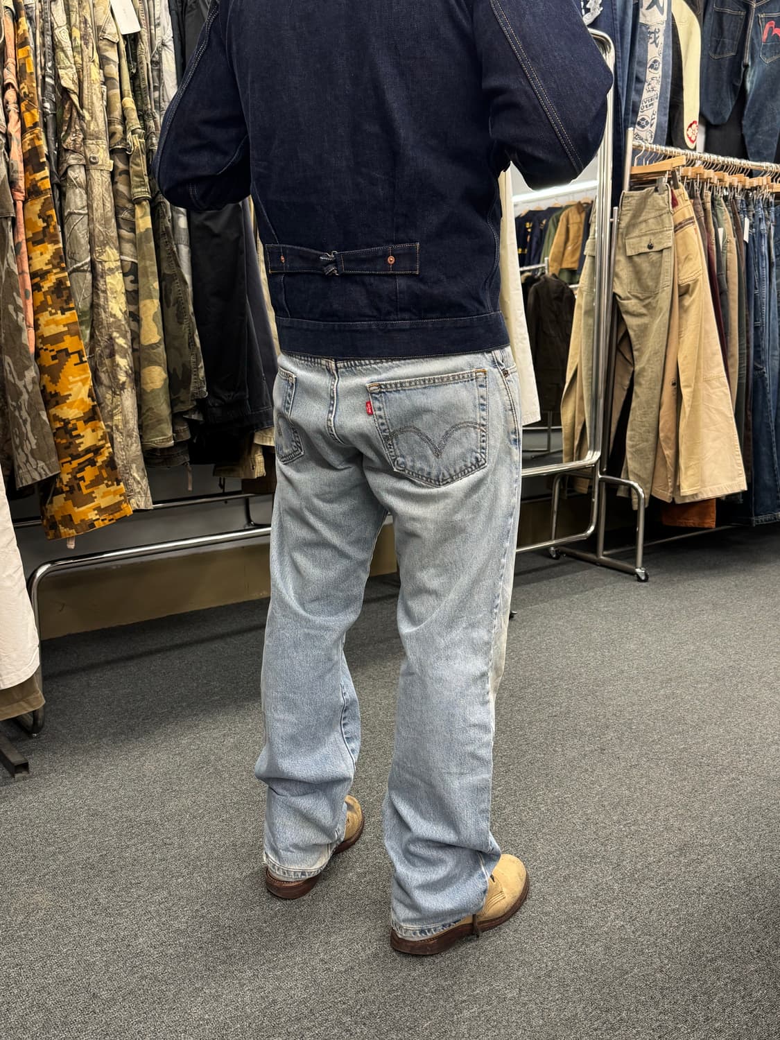 35)리바이스 517 빈티지 연청 부츠컷 데님팬츠 상품이미지2