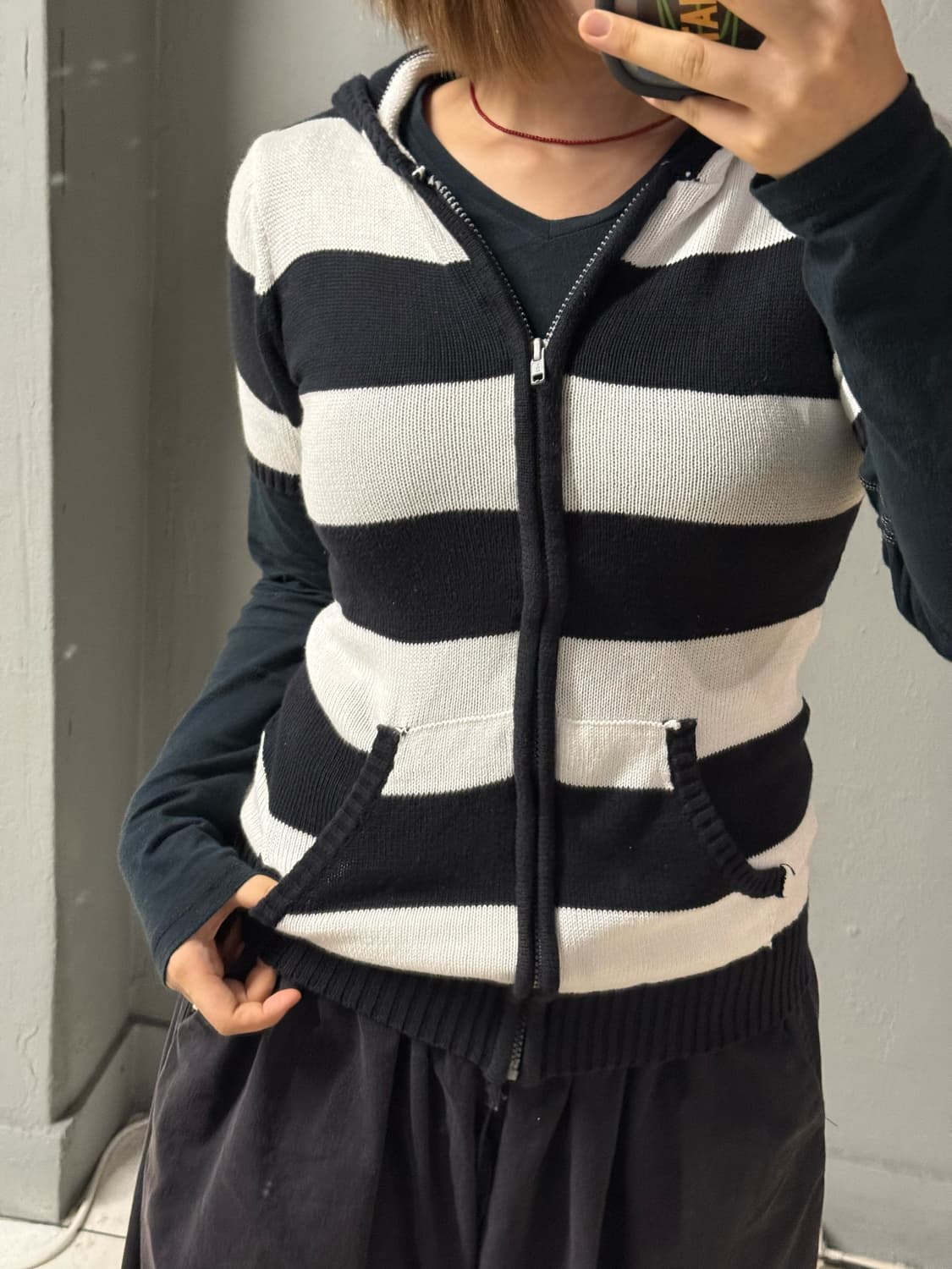 stripe pattern knit hood zip-up 상품이미지3